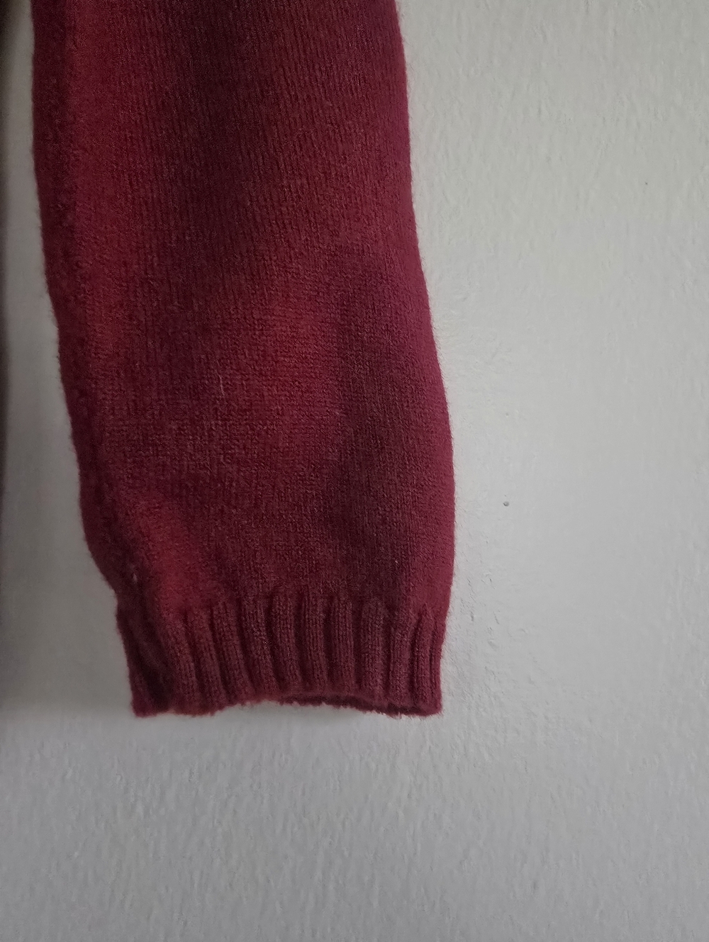 Burberry Blue Label Japanese Wool Burgundy V-Neck Sweater Nova Check Trim Rare - Picture 7 of 12